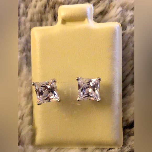 NWT Banter square stud earrings - Picture 2 of 3